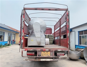 1200L变频水冷泵真空滚揉机发往河南