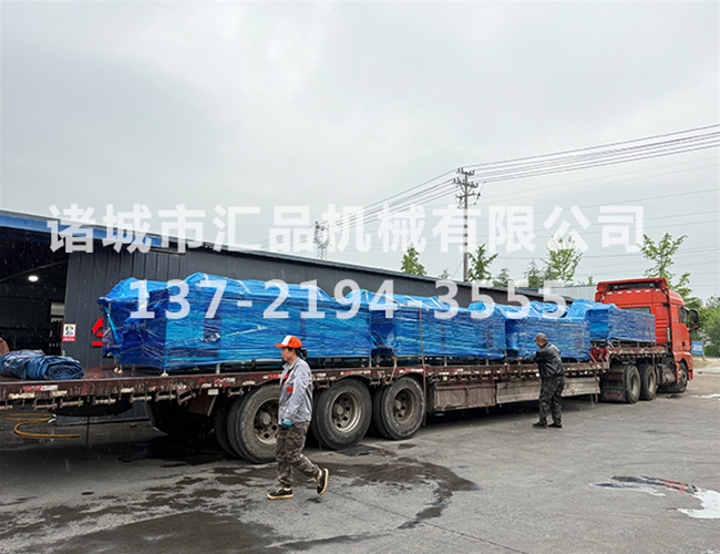 浙江杭州客户订购的8台自动出料气泡解冻清洗池完工发货